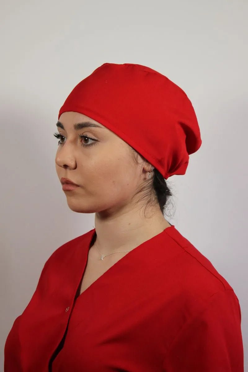 Uniszex piros orvosi sapka