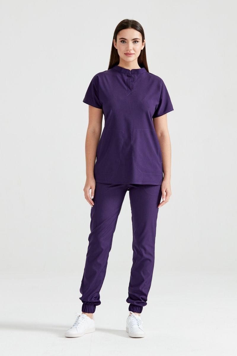 Costum Medical Mov, Pentru Femei - Purple - Model Activity