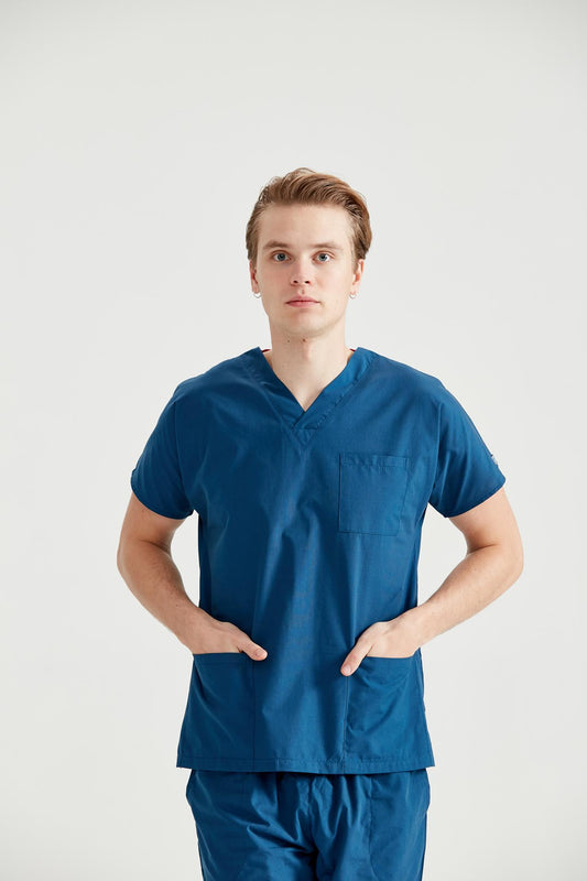 Asistent medical imbracat in costum medical pentru barbati, elastan, albastru indigo, vedere din fata