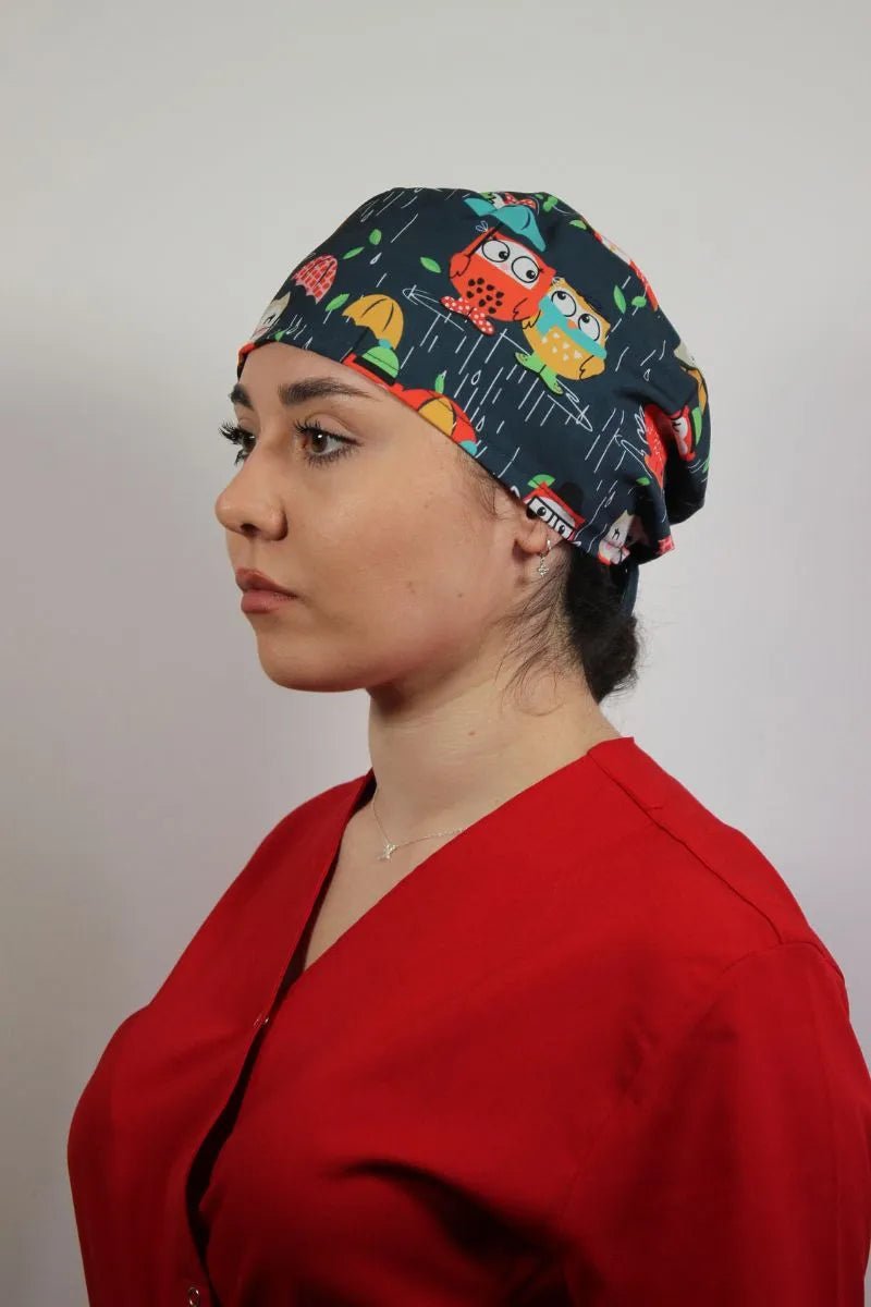 Boneta medicala albastru unisex cu imprimeu bufnita
