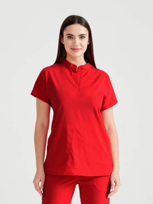 Asistenta medicala imbracata in costum medical de dama rosu - red, vedere din fata