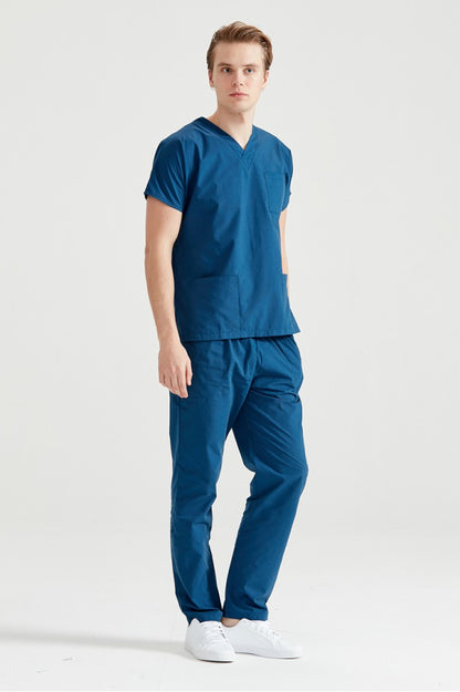 Asistent medical imbracat in costum medical pentru barbati, elastan, albastru indigo, vedere din profil