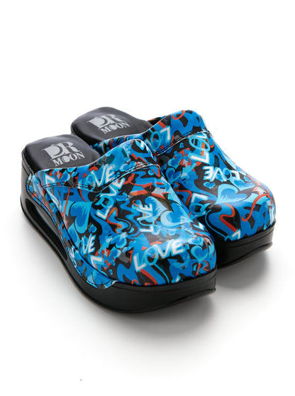 Orthopedic Medical Clogs, Black with Print, Unisex - Airmax Love Model