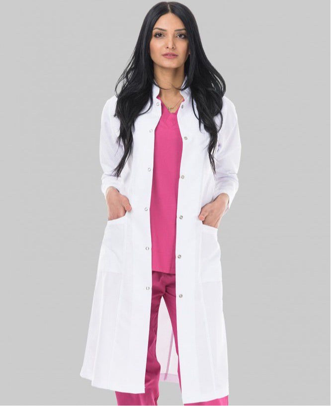 doctor in halat alb de la medicalwear
