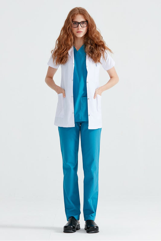 Short Medical Gown, White, For Women - Model Dr. Rever Summer